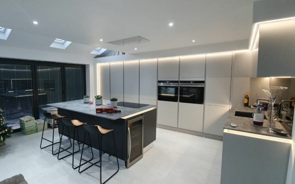 Modern Statement Kitchen Hornchurch